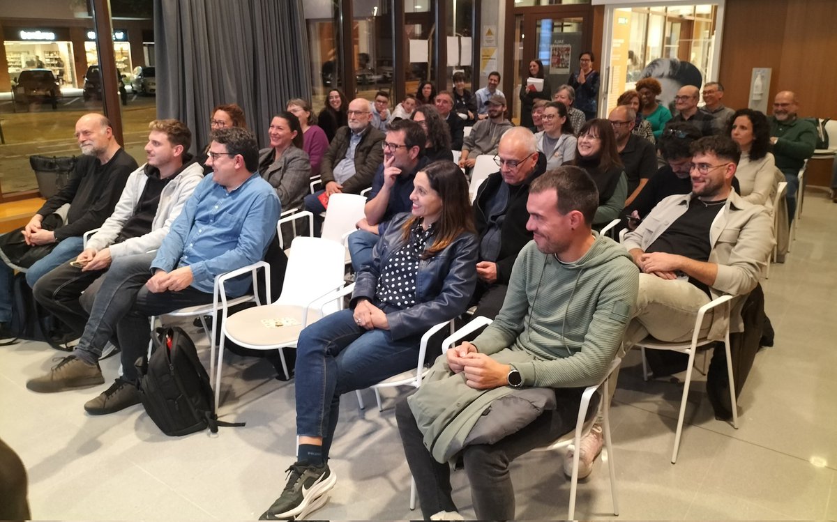 CCOO BLL APAG +drets +accioterritorial +proximitat tweet media