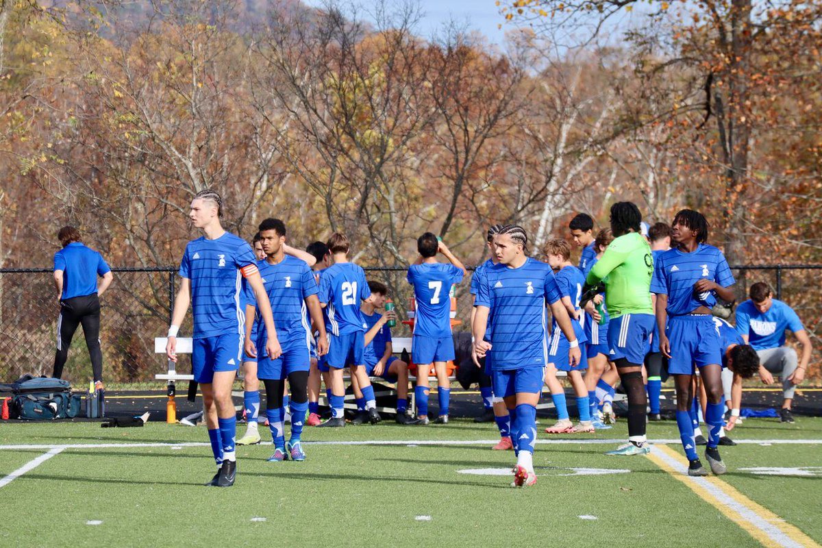 blueridgeschool's tweet photo. Congratulations to Baron Soccer on their historic season! Matt Bennett's 23rd season as Head Coach was memorable, leading the team to a top 4 in-state ranking. We are proud of this team for all the work put into the program! #FORTHERIDGE ⚽⚔️ https://t.co/HRSs24lsXs