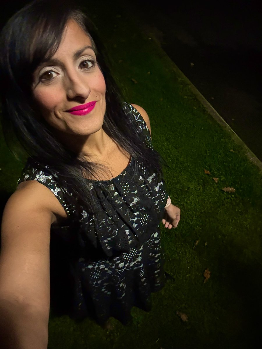 ravbillan's tweet image. #OutOut ✨
📍Birmingham 🎄