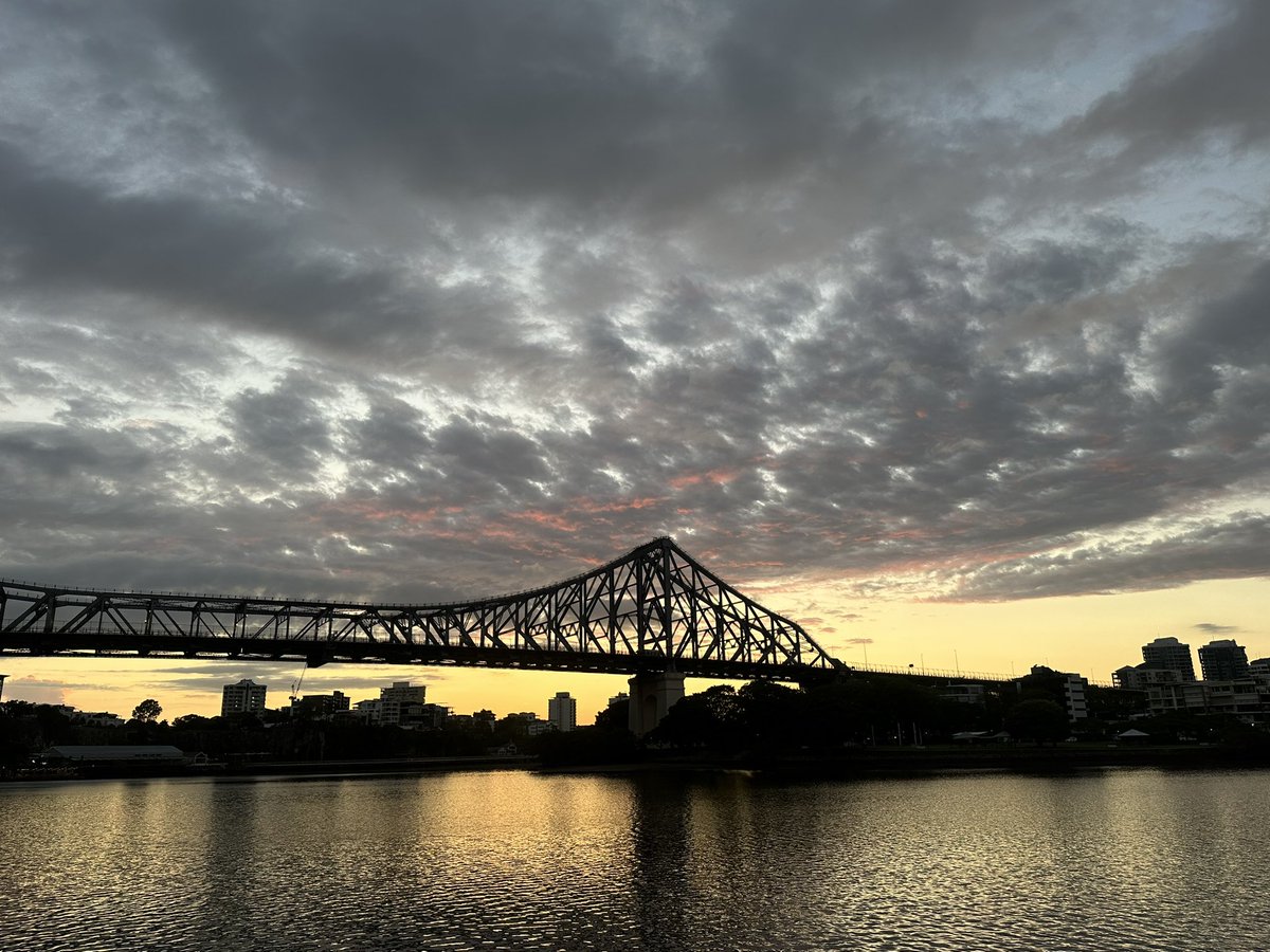 Lloyd Rothwell tweet media