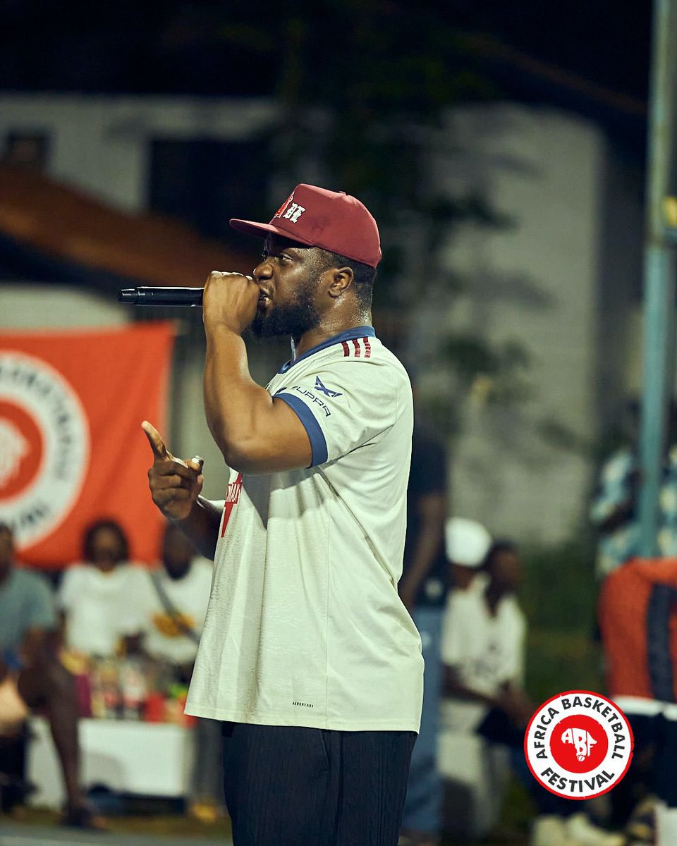 realabf's tweet image. Big shoutout to DON ITCHI, the talented musician and dynamic host of Kasahare Level on Adom FM! His freestyle at the 2024 ABF had the crowd hyped and fully engaged, proving once again why he’s a force in the industry.

 #abf24 #KasahareLevel #AdomFM #donitchi