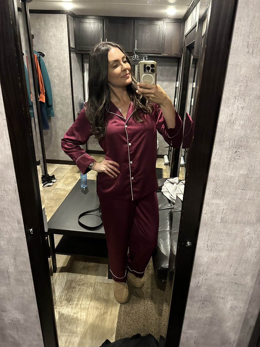 Taylor Cole (@taylorcole) on Twitter photo NOT a morning person. #areasonfortheseason I woke up like this with <a href="/TrudyParisien/">Trudy Parisien</a> <a href="/hairdressingirl/">angela ohana</a> fixing everything 😅 <a href="/hallmarkmystery/">Hallmark Mystery</a> NOT a morning person. #areasonfortheseason I woke up like this with <a href="/TrudyParisien/">Trudy Parisien</a> <a href="/hairdressingirl/">angela ohana</a> fixing everything 😅 <a href="/hallmarkmystery/">Hallmark Mystery</a>