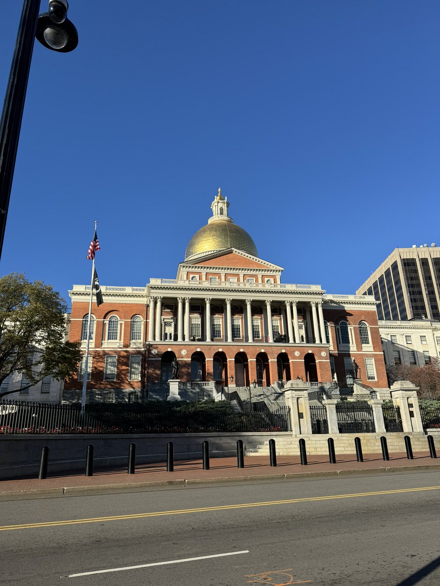 Diplocolin's tweet photo. Just back from beautiful Boston where I was delighted to join @scotent CEO Adrian Gillespie for meetings with industry leaders in offshore wind, life sciences and tech, &amp; enjoy a dram with some of our fantastic GlobalScots at a reception kindly hosted by @dave_clay @UKinBoston https://t.co/CpsR8yb6np