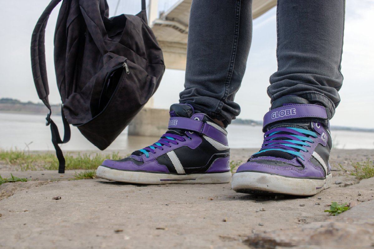 Sk8dc43's tweet photo. Purple Globe Superfly Vulk #Skateboard #skateboarder #shoe #shoes #skater #sneakerfetish #gaysneakerfetish #sneaker #sneakers #trainers #hitops #twitersneakercommunity #globehitops #globeshoes https://t.co/Gl6S7O2Kdt