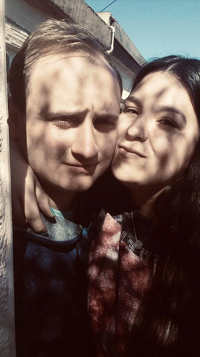 El poder decir " lo intentamos una última vez y funcionó" me llena el corazón de muchas sensaciones...🤍
Amarte es poco✨
