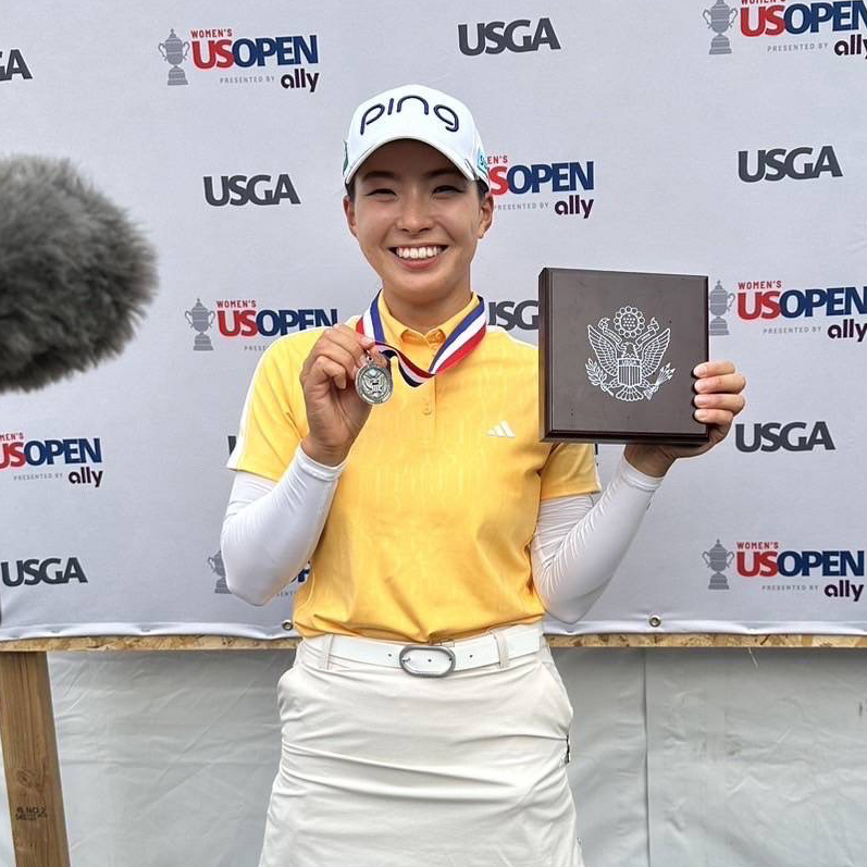 ⛳️HAPPY BIRTHDAY🎉／ #サントリー 所属の #渋野日向子 プロ お誕生