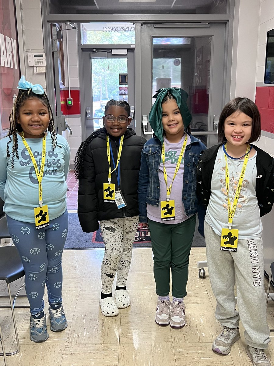 I had the privilege to host a Coaching Lab yesterday for Math Coaches from across the area.
Thank you Ms. McCord for allowing us to visit your classroom. We focused on Vertical Learning 
Also, a special thank you to our student volunteers for welcoming our guest.