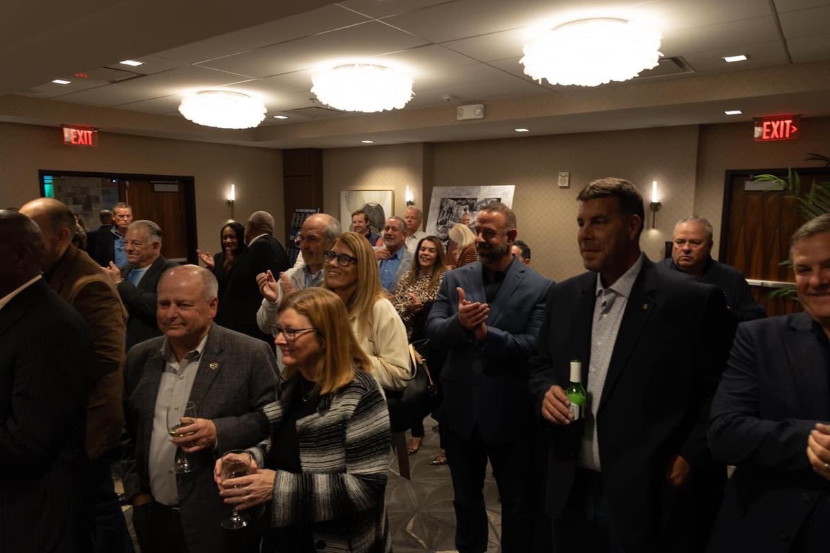 Sheriff_Baxter's tweet photo. Supporter Appreciation Night!!
#TeamBaxter

https://t.co/UXwFtKhymx https://t.co/hFeuTTGzgr
