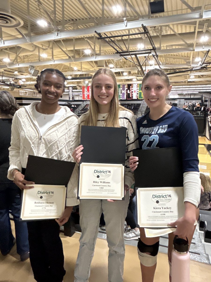 CCDS_Sports's tweet photo. Congrats to Kiera Yackey who represented the Nighthawks at the district all-star game tonight. Congrats to our senior academic award winners Rohkaya Thomas, Riley Williams, Kiera Yackey, Jordan Lowe, and Catherine Monroe. https://t.co/b4PaV7N14L