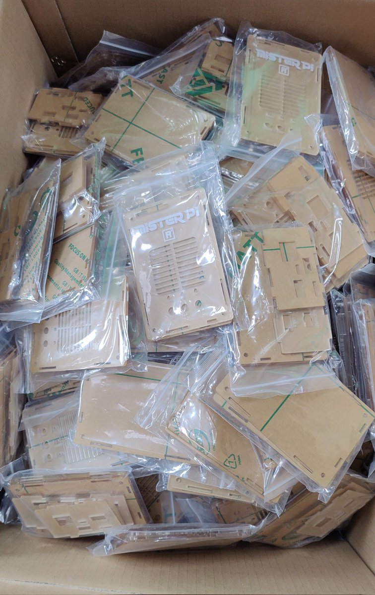 Taki Udon tweet media