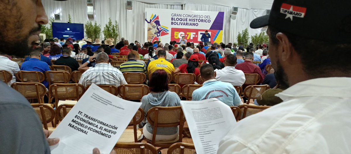 Nuestros camaradas de la Dirección Nacional junto a la militancia Rebelde dicen presente en el Gran Congreso del Bloque Histórico Bolivariano que se desarrolla en el marco de la lucha popular revolucionaria antiimperialista.

¡Venceremos!

<a href="/NicolasMaduro/">Nicolás Maduro</a>