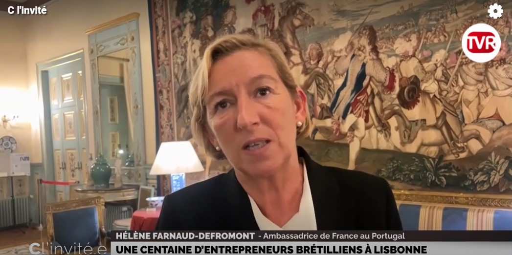 Medef35 (@medef35) on Twitter photo 🎥 Le président <a href="/ericCHALLAN/">eric CHALLAN BELVAL</a> invité de <a href="/besnier_tvr/">Stéphane Besnier</a> sur <a href="/TVR35/">TVR La chaîne</a> nous partage l'expérience des 23è Rencontres Internationales à #Lisbonne pour une délégation de 100 chefs d'entreprises brétilliens
🎧tvr.bzh/v/5ae8685 🎥 Le président <a href="/ericCHALLAN/">eric CHALLAN BELVAL</a> invité de <a href="/besnier_tvr/">Stéphane Besnier</a> sur <a href="/TVR35/">TVR La chaîne</a> nous partage l'expérience des 23è Rencontres Internationales à #Lisbonne pour une délégation de 100 chefs d'entreprises brétilliens
🎧tvr.bzh/v/5ae8685