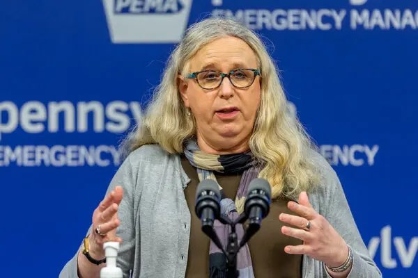 GuntherEagleman's tweet image. I’d say RFK Jr is a huge upgrade from this.