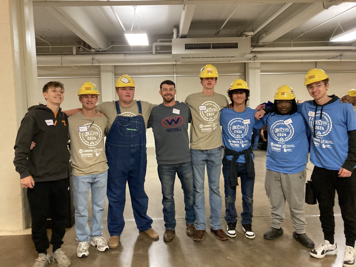 Our West High crew is all smiles at the 2024 Builder’s Exchange of Tennessee High School Construction Trades Competition today! Special thanks to Bruce Meck and <a href="/BXTN/">BX of Tennessee</a> for putting this experience together. <a href="/ashley_speas/">Ashley Speas</a> <a href="/865academies/">The 865 Academies</a> <a href="/CTE4KCS/">Knox County CTE</a>