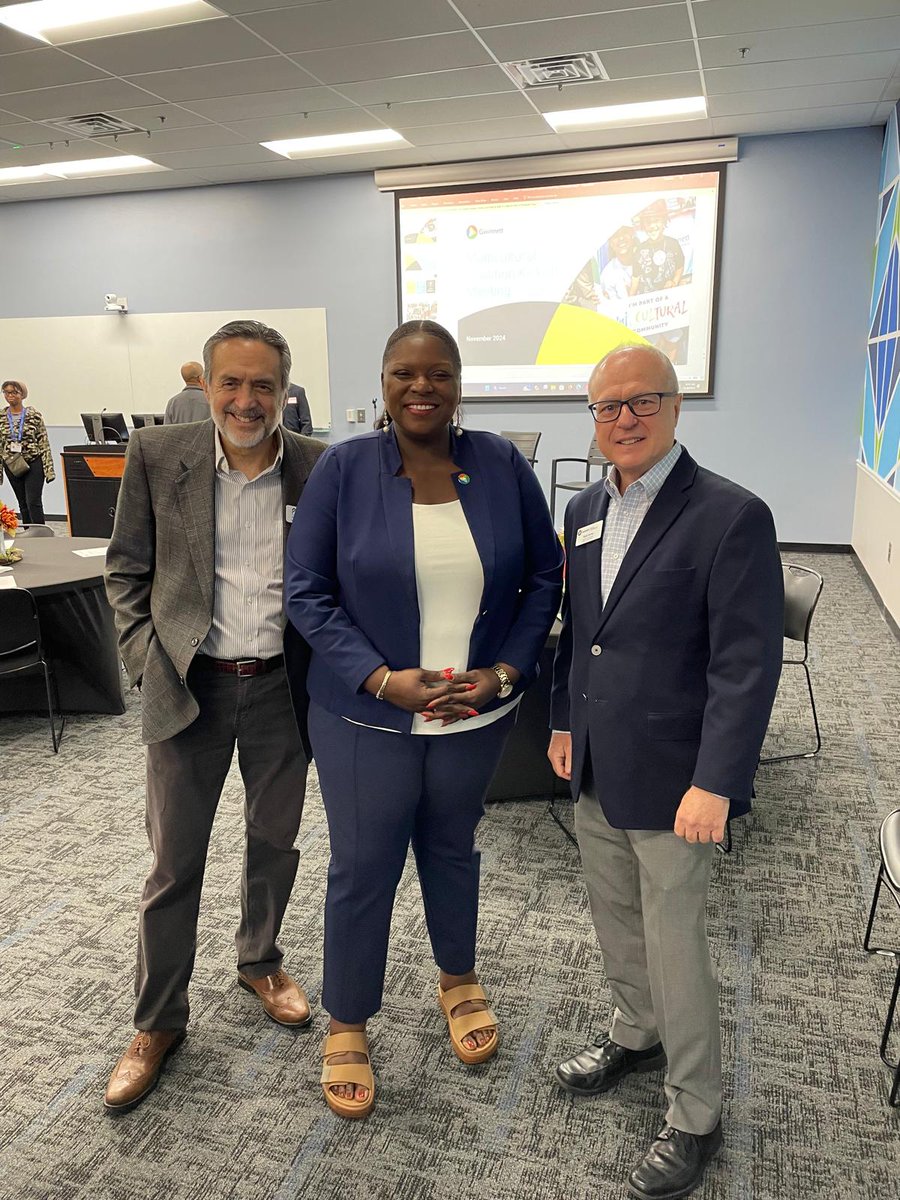 ProsperaUSA's tweet image. Last Friday, our Georgia team attended the Multicultural Coalition Kickoff Meeting at Gwinnett Technical College.
Special thanks to Shantell Wilson for the kind invitation and for organizing the event.📢😁
#Multiculturalevent