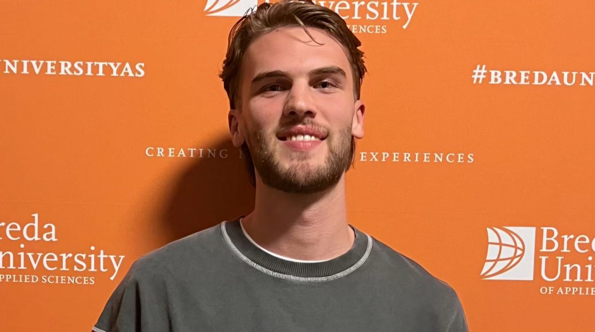 Decathlon profiel van de week: Sem van den Braken (VV Acht)
"Ik zat voor mijn gevoel niet helemaal op mijn plek bij DBS, waardoor het plezier ook langzamerhand verdween en ik de keuze hebt gemaakt voor VV Acht. 
amateurvoetbaleindhoven.nl/decathlon-prof…