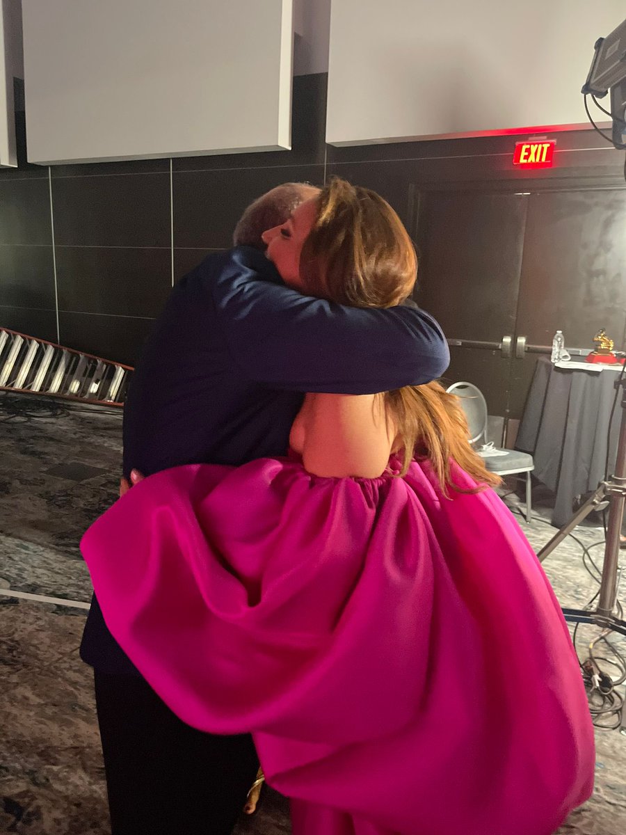 El sexto en mi carrera, feliz de compartir con <a href="/liladowns/">Lila Downs</a> y con <a href="/sole_pastorutti/">SOLEDAD</a> este proyecto tan bonito de nuestras raíces y gracias como siempre a la academia <a href="/LatinGRAMMYs/">The Latin Recording Academy / Latin GRAMMYs</a> y a los compañeros por hacer posible este premio 💜

#LatinGRAMMY #Raiz