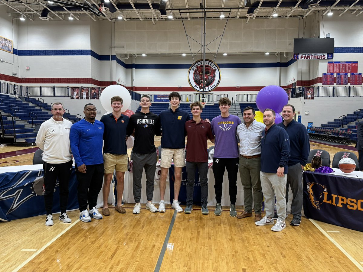 “An unprecedented day.”

Huntsville High School honored its entire starting five today, which signed to play at the collegiate level.

🏀 Simon Walker, Auburn
🏀 Brayden Rivers, UNC Asheville
🏀 Josh Bowman, Chattanooga
🏀 Eli Stapler, Lee
🏀 J.D. Gossett, Lipscomb