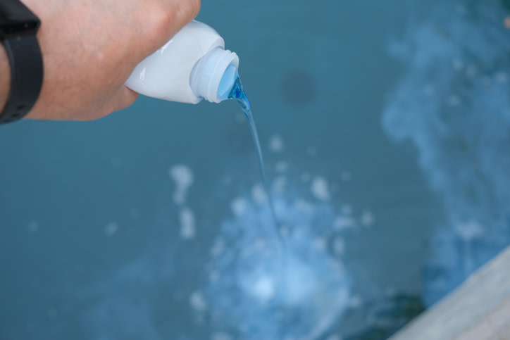 AaronPoolSpa's tweet image. #PoolTip: Protect your pool this winter with pool-specific antifreeze! Unlike automotive antifreeze, non-toxic propylene glycol formula is safe and effective.

Enjoy cold-weather protection, easy spring startup, and peace of mind from avoiding costly repairs!