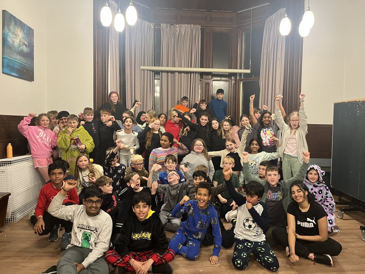 A fantastic team effort all week from these learners. They have demonstrated great resilience and have had a blast. Well done everyone! 🤩