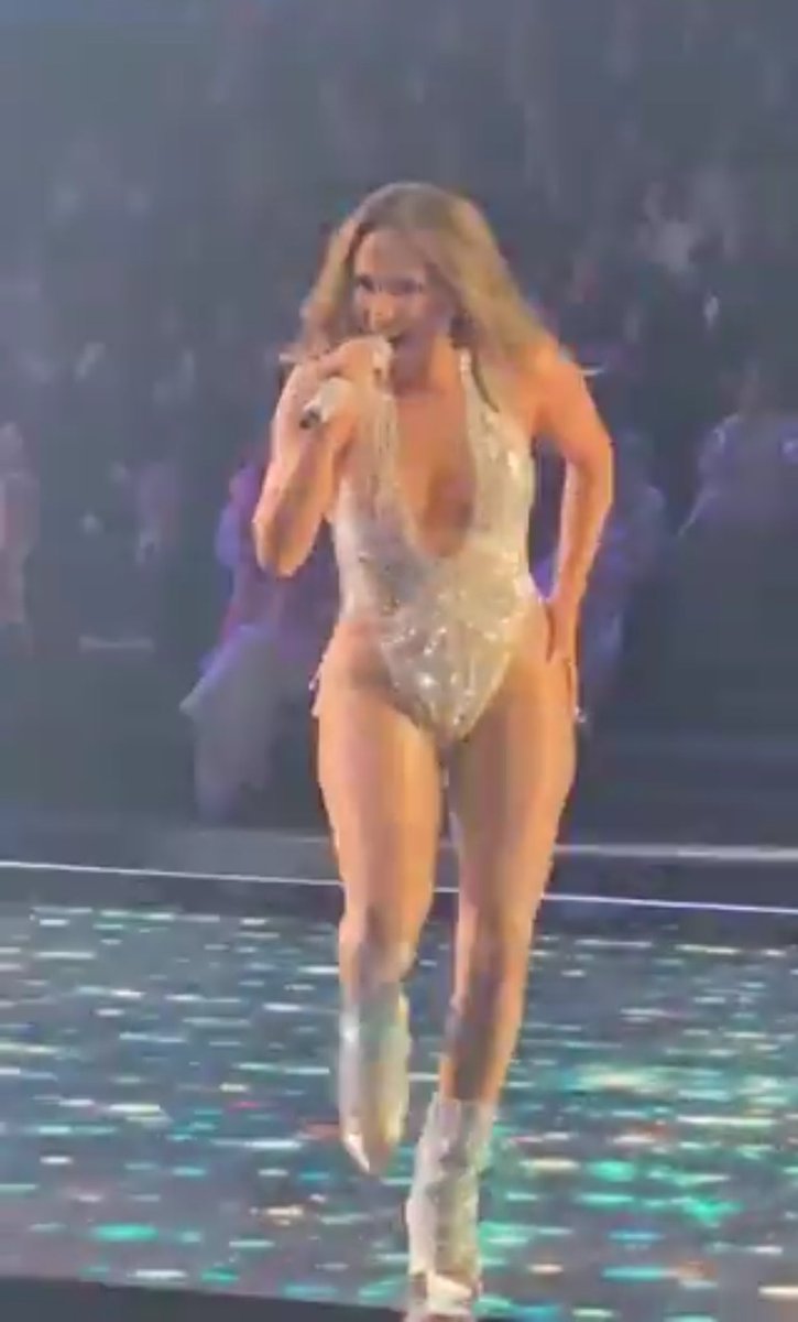 ارض التوحيد والسنة لاحول ولاقوة الابالله العلى العظيم عار مابعده عار وين مشائخ سعودية فالحين غير في فلسطين ويلي يموت تقولوا مستراح منه 
الخزي والعار على ال سعود و#تركي_آل_الشيخ  لعنة الله عليكم ياحثالة العرب يا اوسخ بشرية على وجه الارض 

#jungkook #الاسهم_السعودية