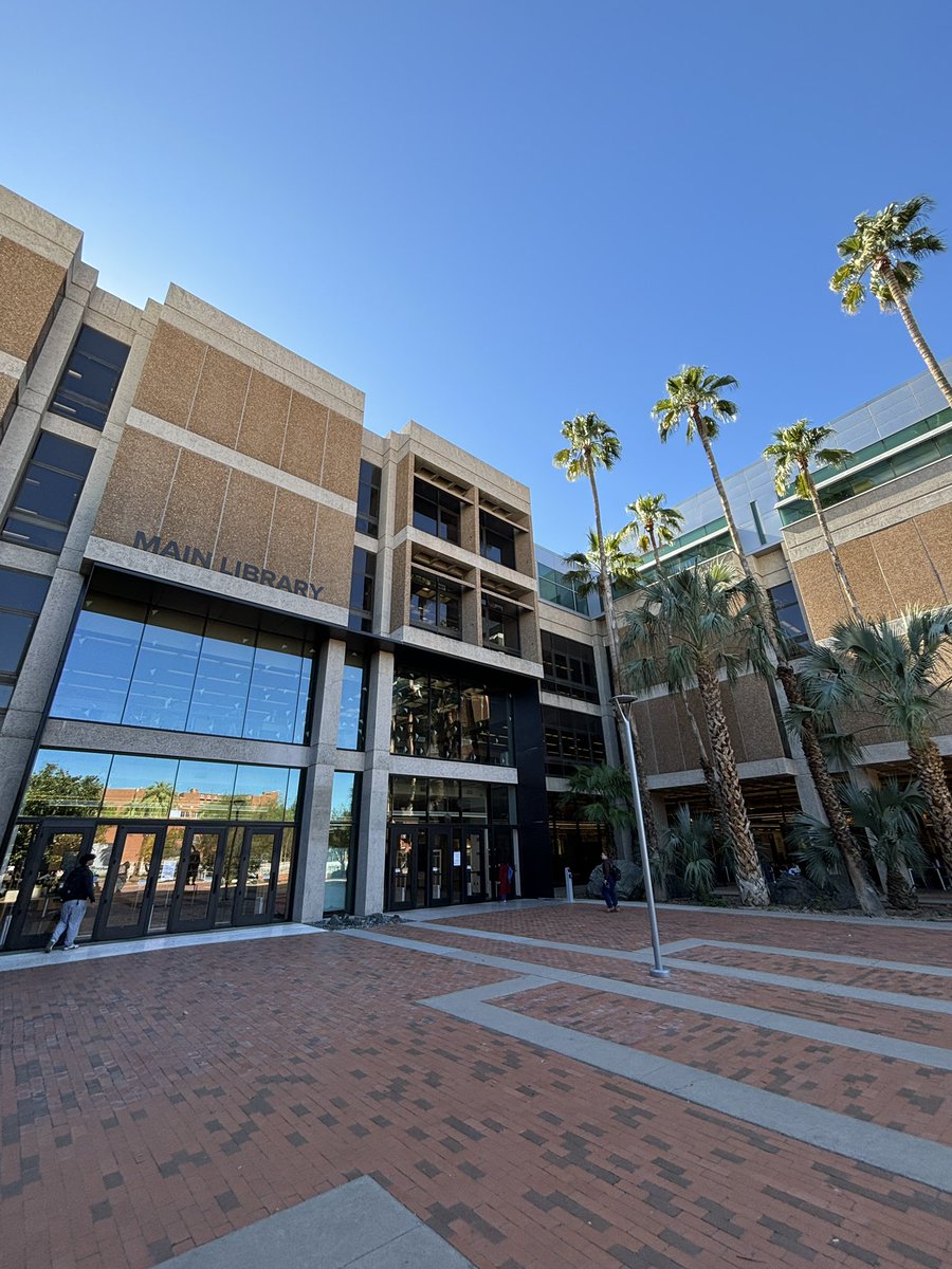 Greg Gi-whatever (@greggillesp) on Twitter photo The University of Arizona is beautiful! #SSLW The University of Arizona is beautiful! #SSLW