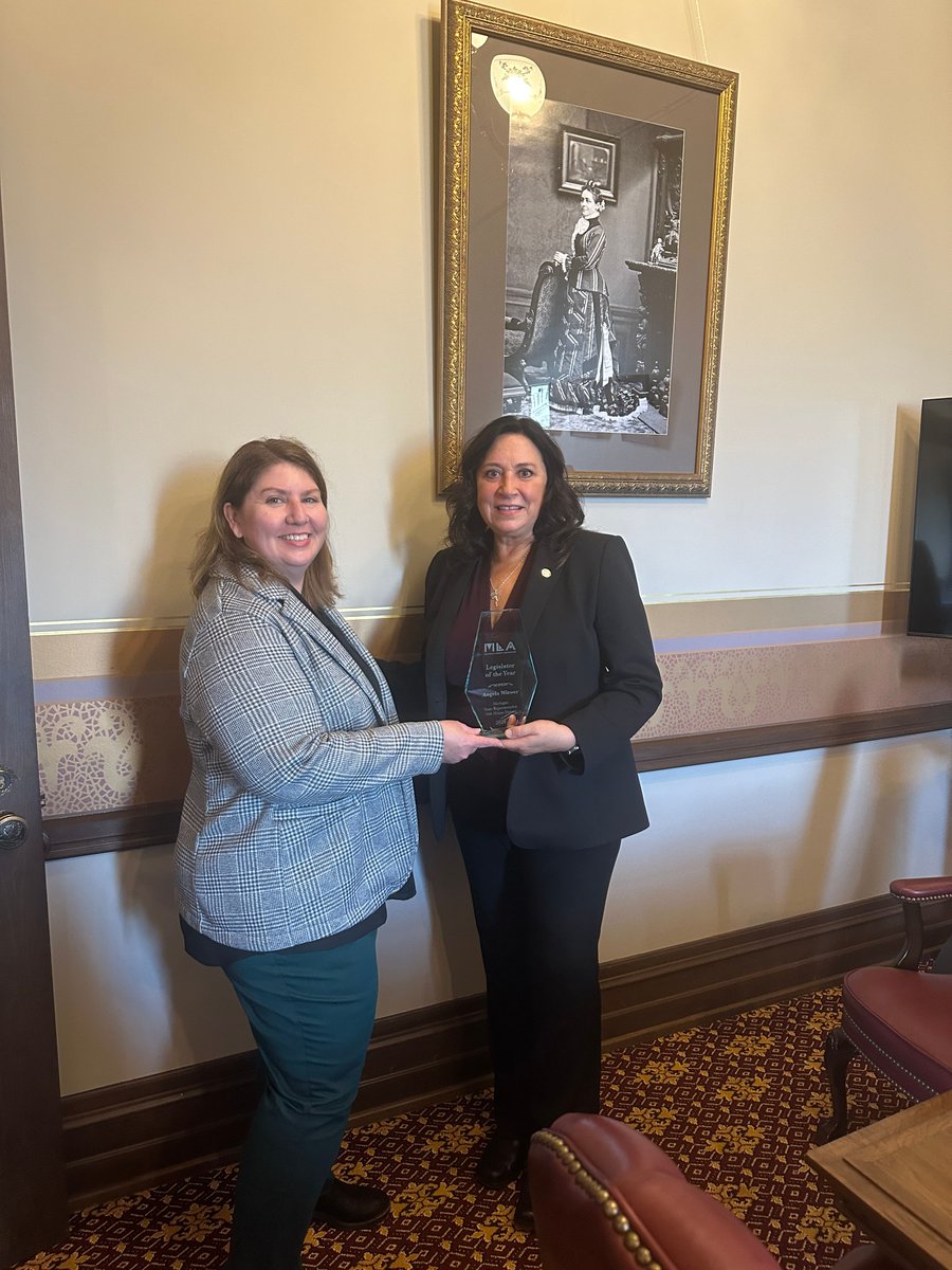 MLAoffice's tweet image. Congratulations to State Representative Angela Witwer! MLA Executive Director Debbie Mikula and President-Elect Jenny Marr visited the capitol yesterday to present Rep. Witwer with the 2024 MLA Legislator of the Year Award. Thank you for supporting libraries! #LOVEMILibraries