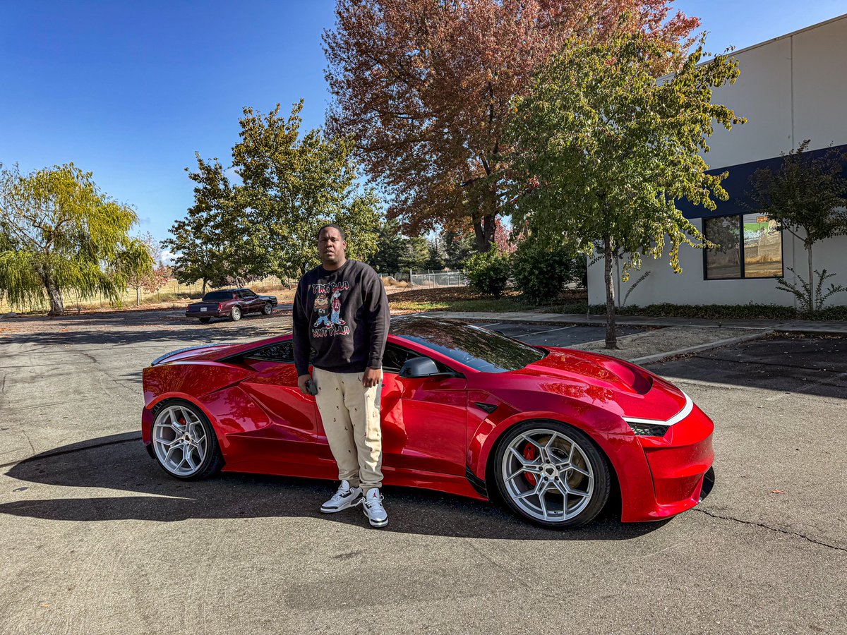 CarvinsL's tweet photo. The 4.5 Million Dollar cyber roadster is done 😳🔥‼️ https://t.co/Dc9egMnDQR