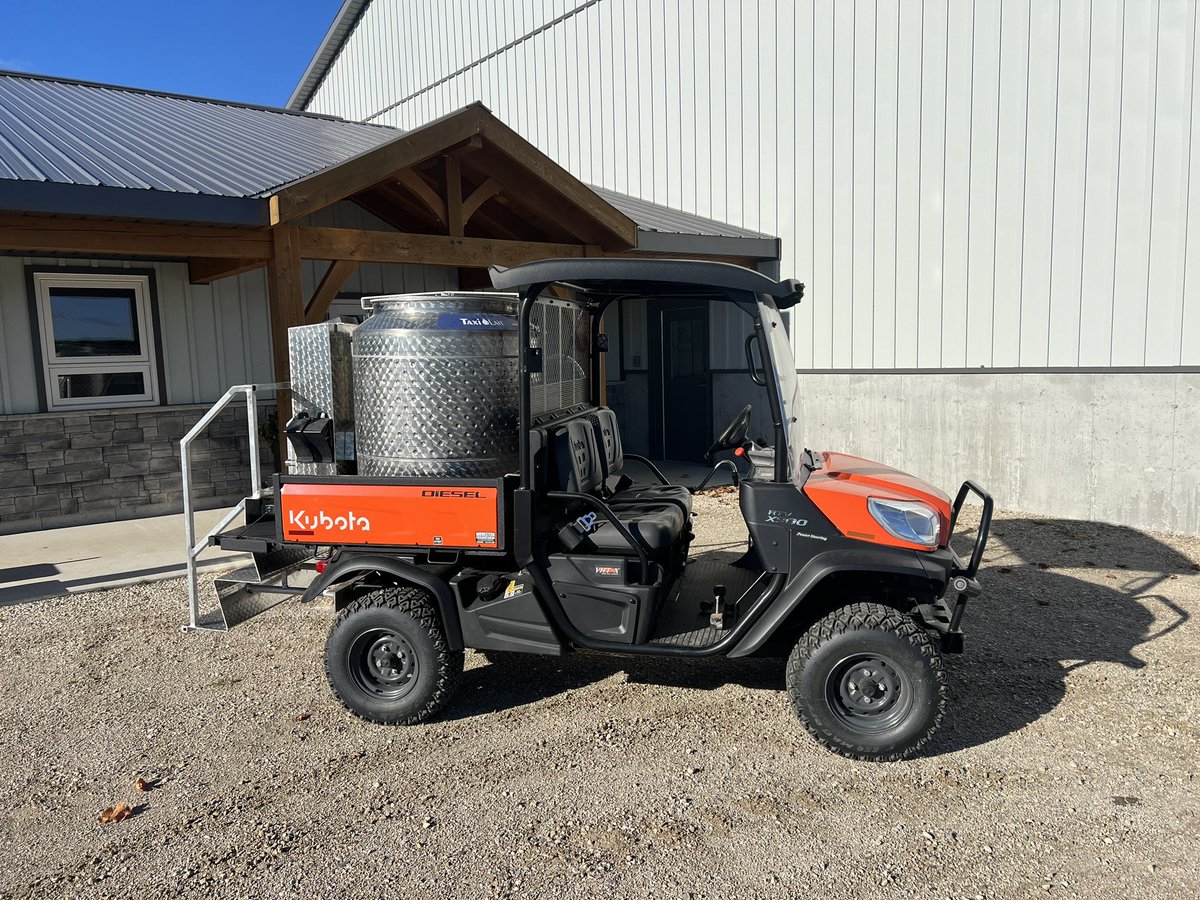 gerritsag's tweet photo. Set us this Milk taxi on a RTV for Los Dairy. https://t.co/3MLalEso6y