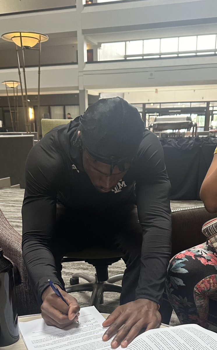 Fought for the game I love 🫡
It ain't over till I say its over 
ALL Glory to God, he been with me through it all