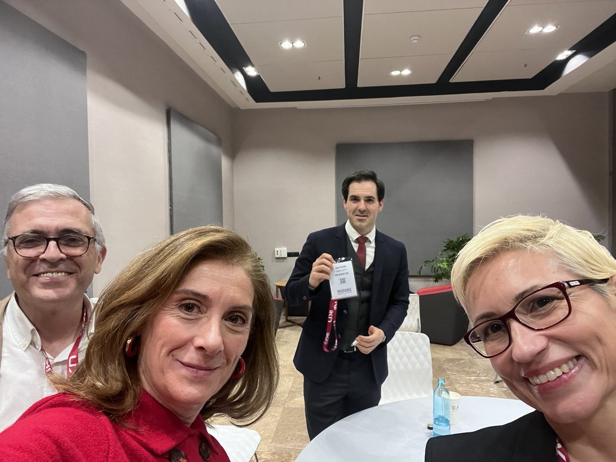 Hablamos de #ehealth que es mucho más que una videoconsulta
<a href="/mential_io/">mential</a> terapia digital para la #SaludMental #DTx
<a href="/HeuristikHealth/">Heuristik Health</a> seguridad del paciente ante todo
<a href="/RoboticsYasyt/">YASYT</a> con su robótica social al servicio de las personas 
Gracias <a href="/iKN_Spain/">IKN_Spain</a> por este evento