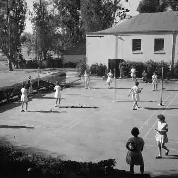 Ramona Convent tweet media