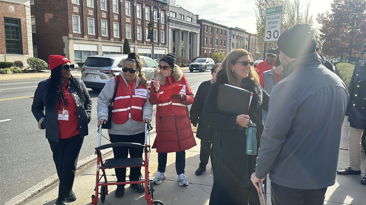 AARPLongIsland's tweet photo. 👟 #AARPNY took action for safer streets! Our walk audits in places like Mineola &amp; East Patchogue spotlighted Long Island's most dangerous intersections, driving change for safer, walkable communities. Together, we’re building a more livable NY!

#WalkSafeNY #LivableCommunities https://t.co/FaOaP7Hhzj