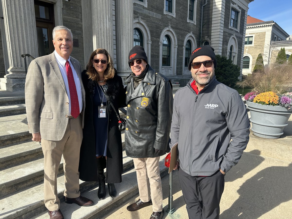 👟 #AARPNY took action for safer streets! Our walk audits in places like Mineola &amp; East Patchogue spotlighted Long Island's most dangerous intersections, driving change for safer, walkable communities. Together, we’re building a more livable NY!

#WalkSafeNY #LivableCommunities