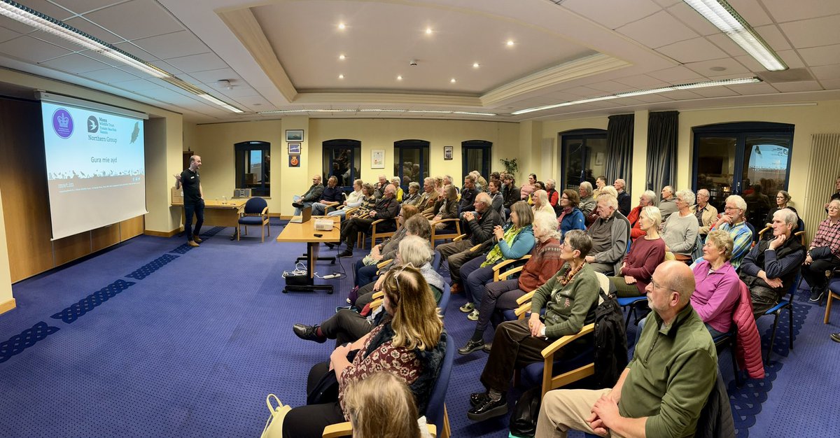 Standing room only for <a href="/ManxNatureMan/">David Bellamy</a> ‘s talk on <a href="/manxnature/">Manx Wildlife Trust</a> nature reserves this evening #TeamWilder