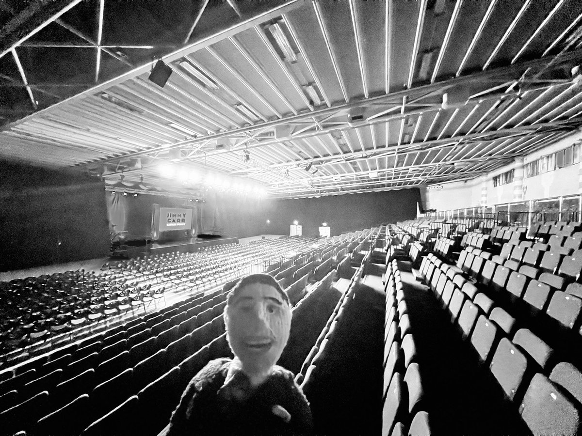 Jimmy Carr tweet media