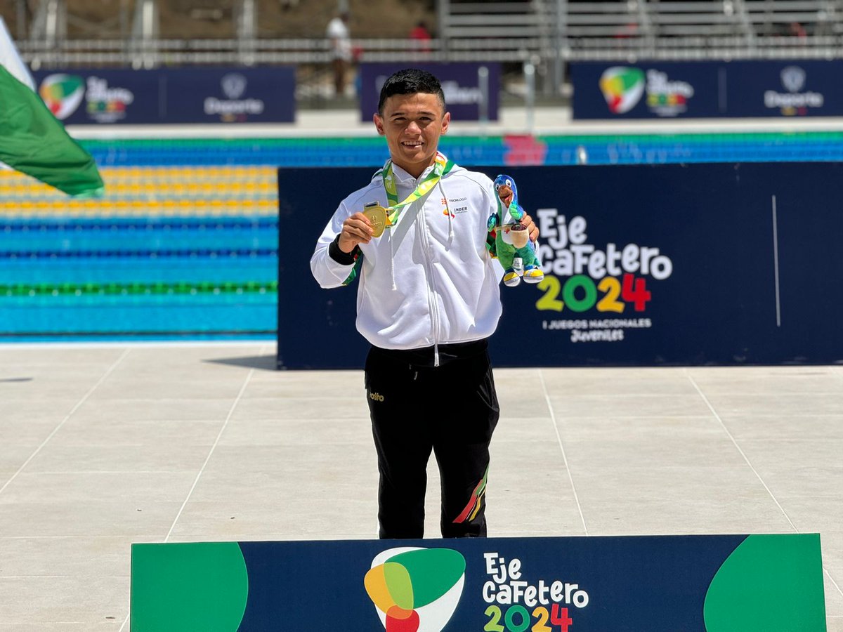 Nombre: Santiago León Prada
Profesión: Paradeportista
Disciplina: Paranatación
Logro: Mejor paradeportista en #JuegosJuveniles2024 

Cinco oros del pequeño gigante.
🥇100 libre
🥇100 pecho
🥇50 mariposa
🥇400 libre
🥇4x100 relevo