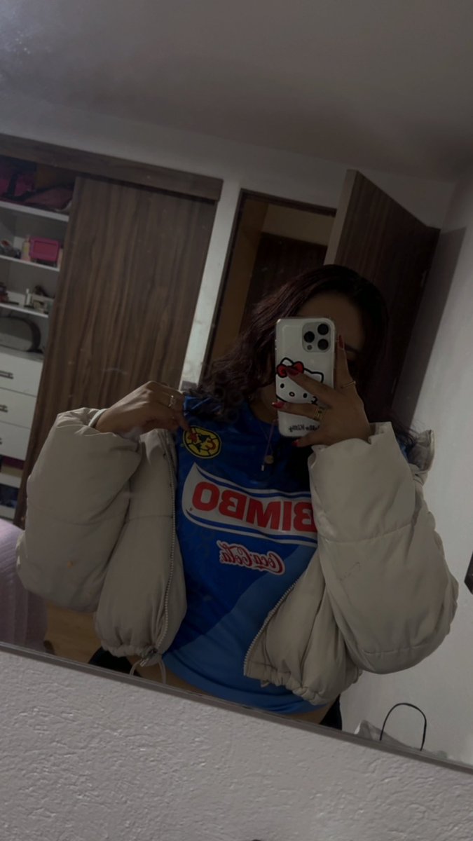 MichelRetiz's tweet photo. Vengaaaaa !! @AmericaFemenil 💙💛✨ https://t.co/mZnNLnK55f