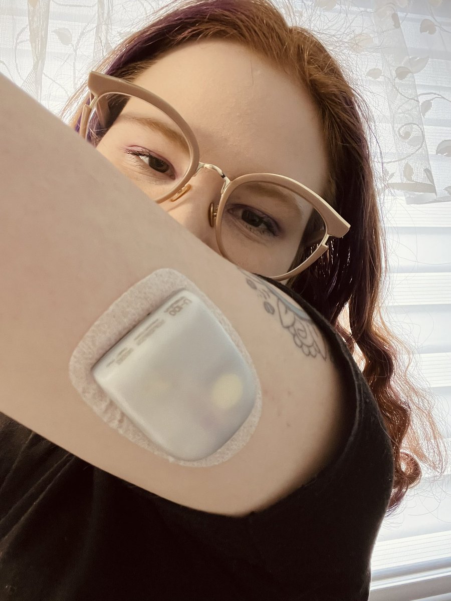 Happy #WorldDiabetesDay from me and my insulin pump that loves to make noises all the time, especially when I’m on air!