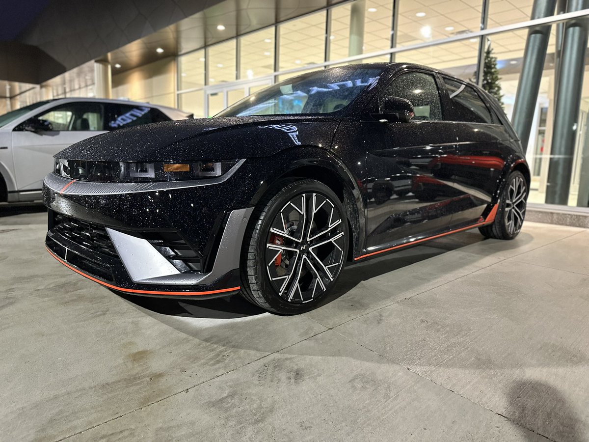 SeriouslyAuto's tweet photo. Wet @Hyundai IONIQ 5N https://t.co/xPu8yNi0vi