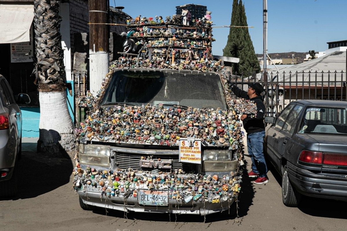 sintesis_tv's tweet photo. "La Camioneta de los Monitos", un ícono tijuanense que lleva 35 años recorriendo la ciudad.
Más información en → https://t.co/cWg8agE3CB
#Monitos #Juguetes #Tijuana #Historia https://t.co/pHWKaGUBYj