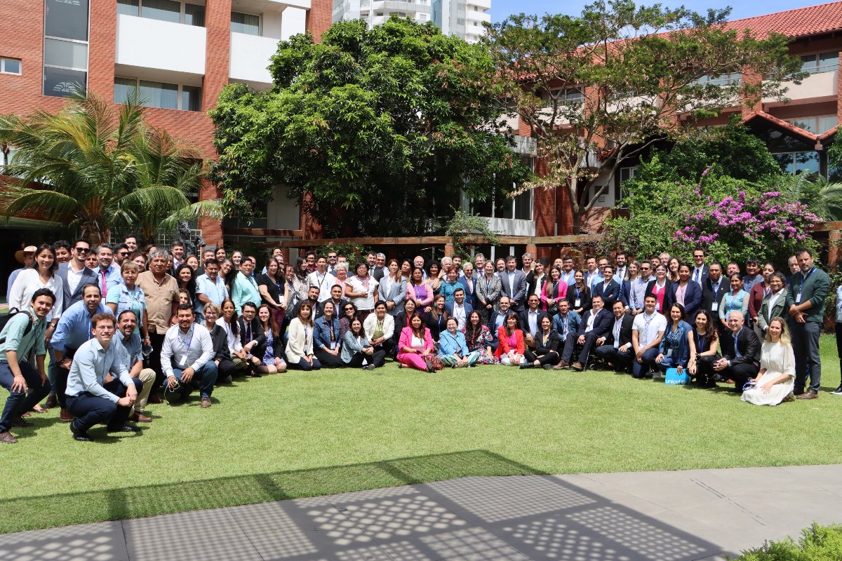 🔹 Concluyó el III Foro de Cooperación Trinacional entre 🇦🇷 Argentina, 🇧🇴 Bolivia y 🇵🇾 Paraguay, reafirmando el compromiso de articular esfuerzos para el desarrollo sostenible en la zona del Gran Chaco Americano. Ernesto Fernández Polcuch, Director de UNESCO Montevideo y