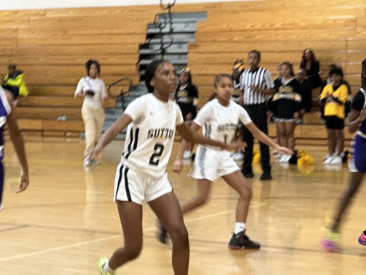 Amanda Fielder tweet media