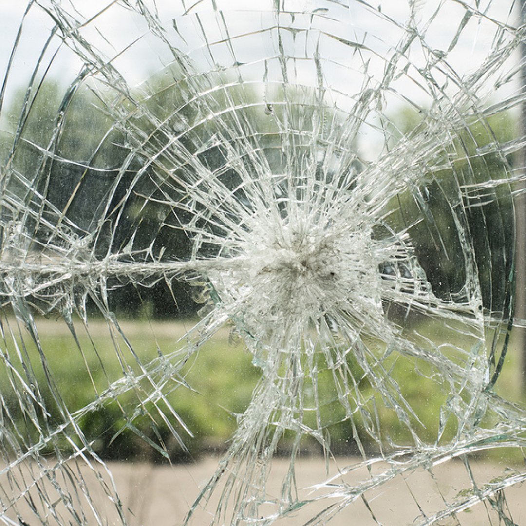 TriStateSunCont's tweet photo. Strengthen your security with 3M™ shatterproof films from TriState Sun Control. Our films provide an extra layer of protection against breakage and intrusion, ensuring your space remains safe and secure. Don't wait, request a quote today: https://t.co/MD6QIvIrCu https://t.co/44JmNWhBgP