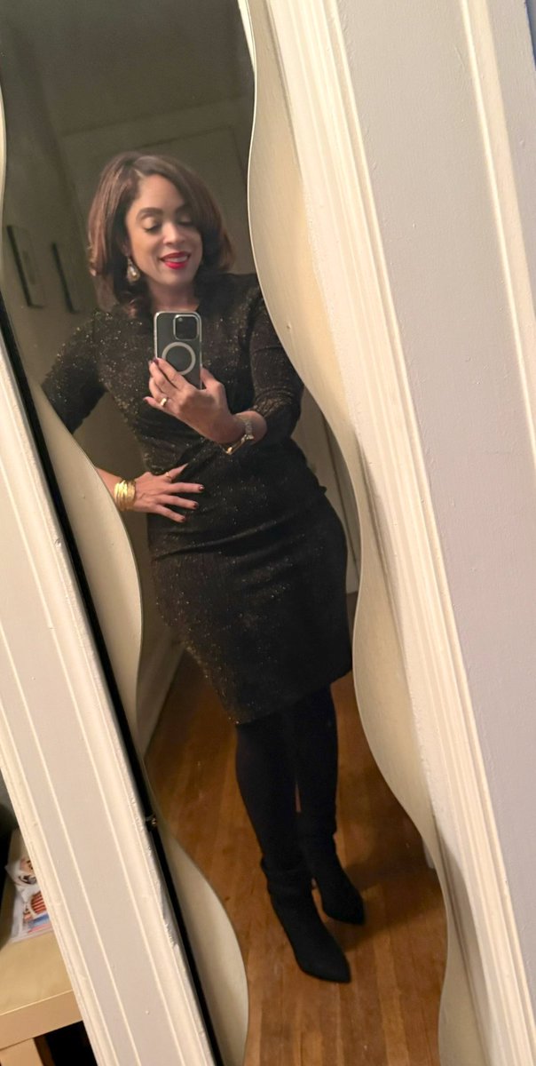 jurist_diction's tweet image. First holiday fundraising event of the season. Just a little sparkle for ya timeline ✨ #holidaythings #partywithapurpose