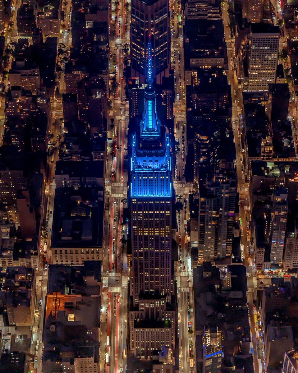 I'm blue

📷: mattsfocus/IG
