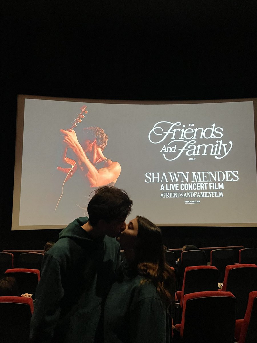 anna🪞is ON THE ROAD AGAIN‼️ tweet media