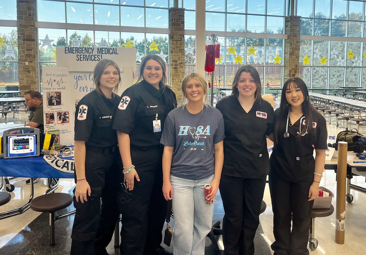 nursepmilli's tweet photo. Heath Science representing our programs at the career fair @MISDCareerTech https://t.co/mJgLpiCPx9