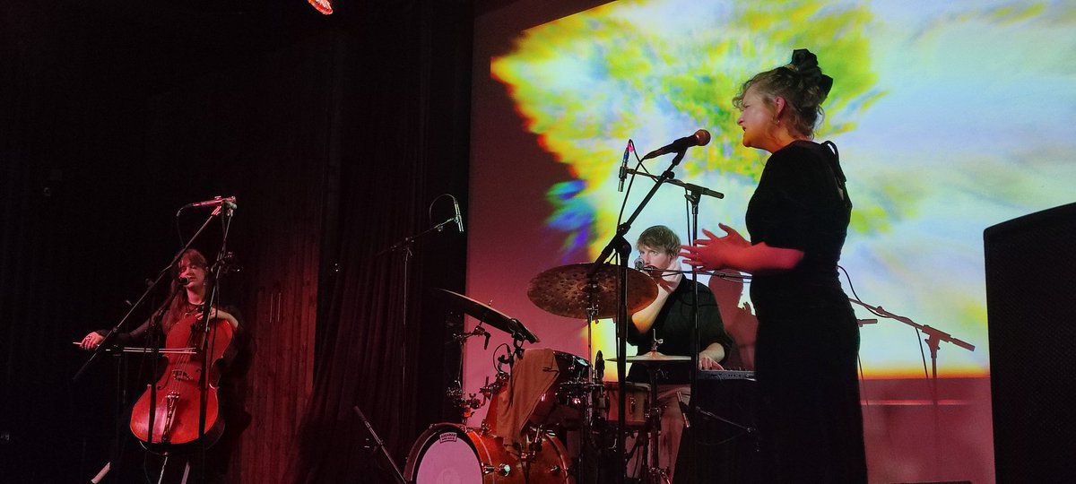 1000GigGuy tweet media