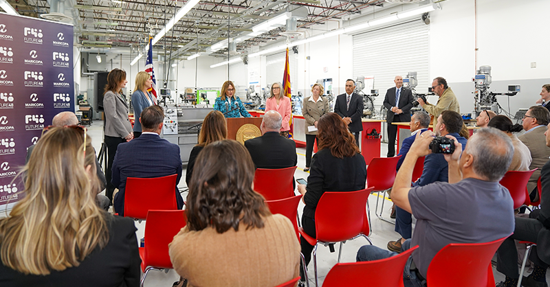 MCCCDChancellor's tweet photo. The infusion of funding into the state-of-the-art facility will enable @MCCCD to build on the success of our current #semiconductor offerings, helping strengthen Arizona's growing talent pipeline while preparing our students for high-demand, high-skill jobs. https://t.co/4lEyunFsWf